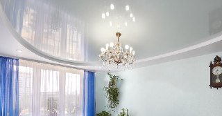 Глянцевый потолок Отрадный, цена от 4718 руб.